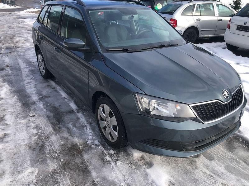 Gebraucht Skoda Fabia Active 75 PS (55 kW) 2016 Kombi