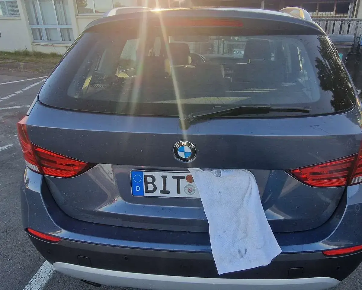 Second-hand BMW X1 150 CP (110 kW) 2010 Albastru SUV