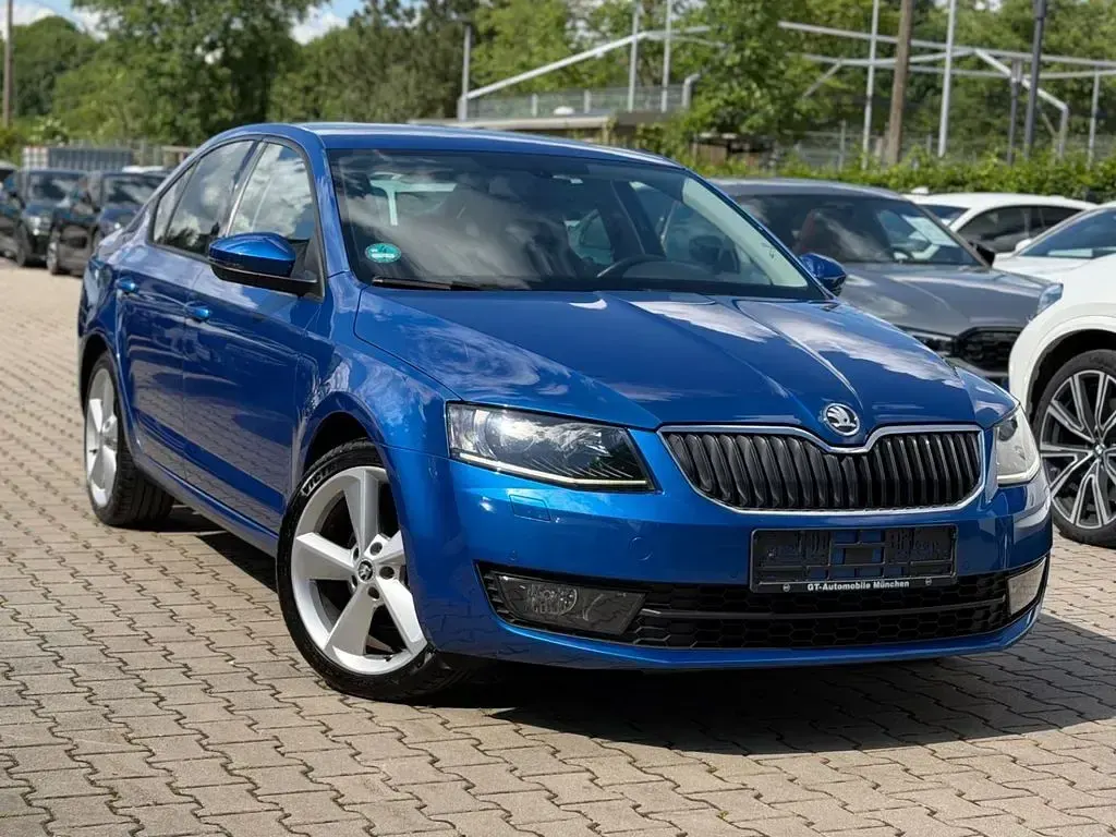 Gebraucht Skoda Octavia 150 PS (110 kW) 2016 Blau Kombi