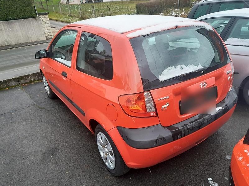 Rot Gebraucht 2007 Hyundai Getz Kleinwagen | 2.200 € (Fairer Preis) - Bild 1/4