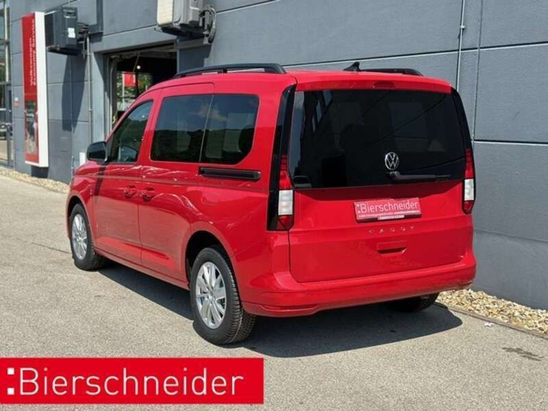 Gebraucht VW Caddy Life 102 PS (75 kW) 2024 Rot Van / Kleinbus
