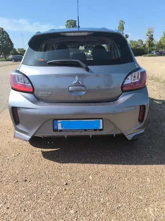 Gebraucht Mitsubishi Space Star Plus 71 PS (52 kW) 2021 Grau Kleinwagen