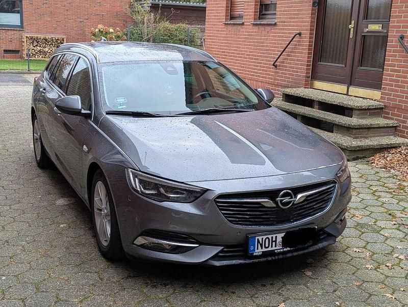 Gebraucht Opel Insignia Edition 170 PS (125 kW) 2017 Grau Kombi