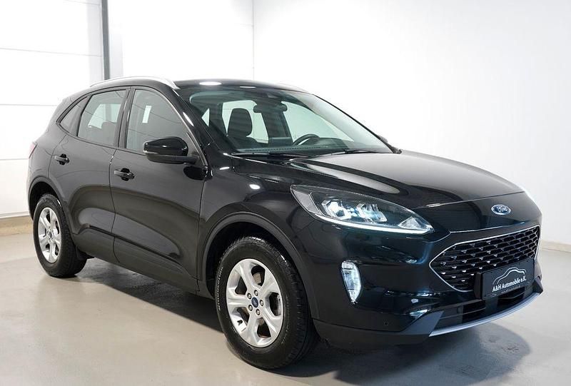 Schwarz Gebraucht 2021 Ford Kuga Cool & Connect SUV | 18.450 € (Superpreis) - Bild 1/4