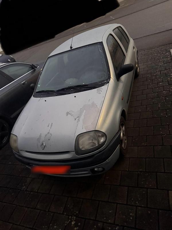 Gebraucht Renault Clio II 75 PS (55 kW) 1998 Grau Limousine