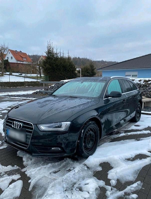 Gebraucht Audi A4 170 PS (125 kW) 2014 Schwarz Kombi