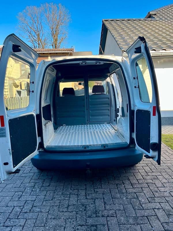 Gebraucht VW Caddy 105 PS (77 kW) 2008 Weiß Van / Kleinbus