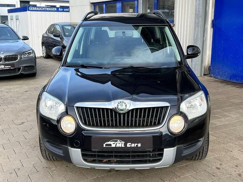 Gebraucht Skoda Yeti Plus Edition 110 PS (80 kW) 2014 Schwarz SUV