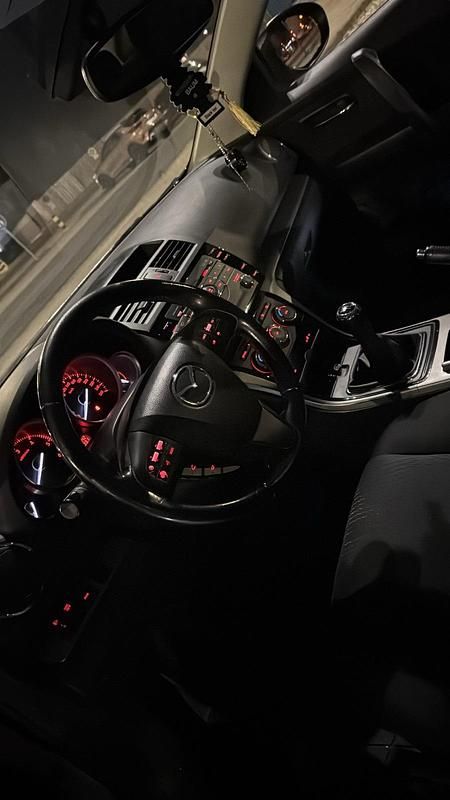 Gebraucht Mazda 6 163 PS (119 kW) 2010 Braun Limousine