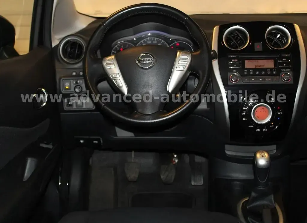 Gebraucht Nissan Note Acenta 80 PS (58 kW) 2016 Schwarz Kleinwagen