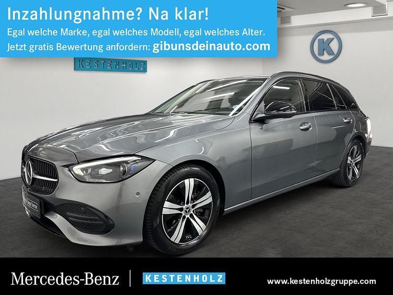 Grau Gebraucht 2023 Mercedes C300 Night Limousine | 43.890 € (Fairer Preis) - Bild 1/4