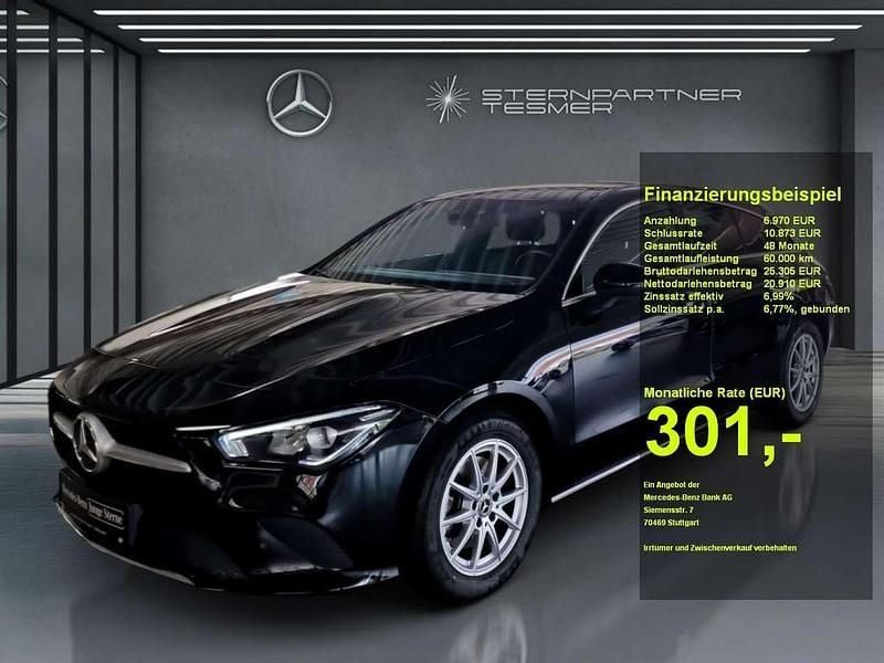 Schwarz Gebraucht 2023 Mercedes CLA200 Progressive Limousine | 27.340 € (Superpreis) - Bild 1/3