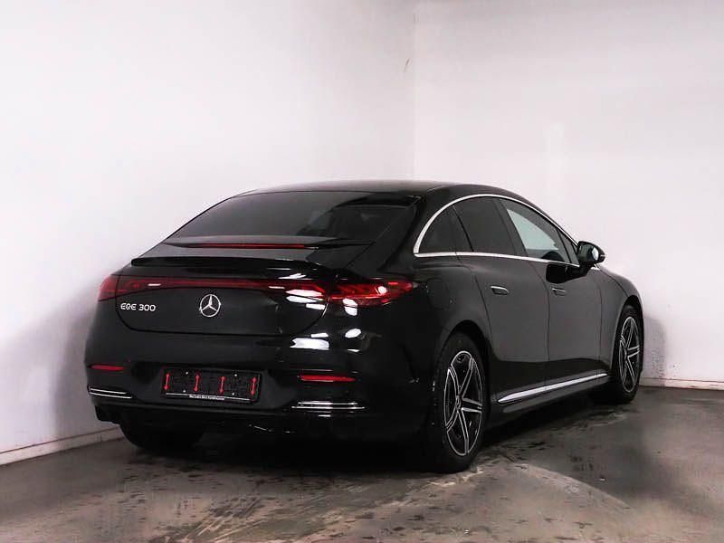 Gebraucht Mercedes EQE300 Premium 180 kW (245 PS) 2024 Obsidianschwarz Limousine