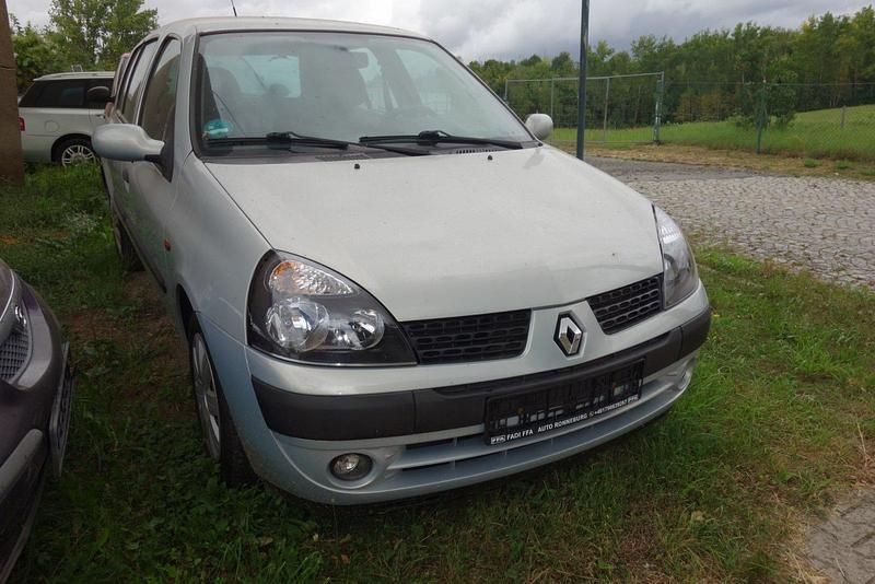 Silber Gebraucht 2001 Renault Clio II Kleinwagen | 2.599 € (Fairer Preis) - Bild 1/4
