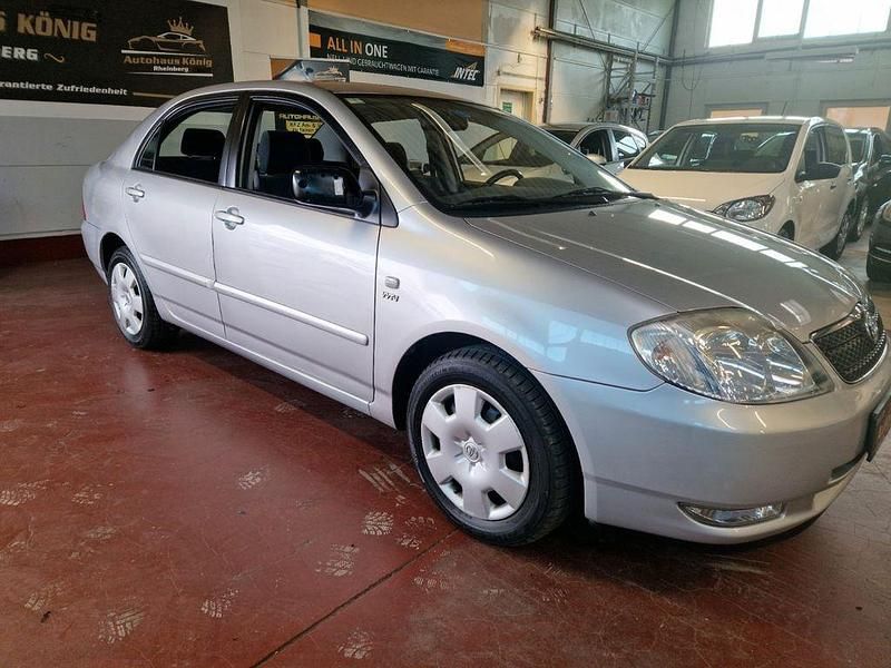 Silber Gebraucht 2003 Toyota Corolla Sol Limousine | 6.700 € (Teuer) - Bild 1/4