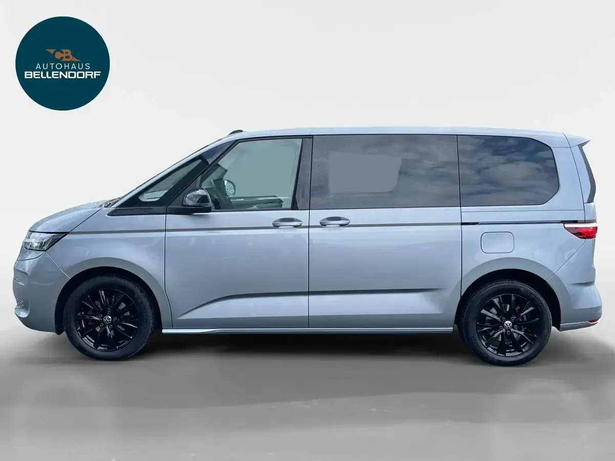 Gebraucht VW Multivan Life 136 PS (100 kW) 2024 Monosilber metallic Van / Kleinbus