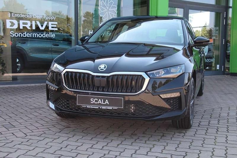 Gebraucht Skoda Scala Drive 150 PS (110 kW) 2024 Schwarz Kleinwagen