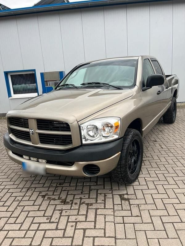 Gebraucht Dodge Ram 349 PS (256 kW) 2008 Gold Pickup