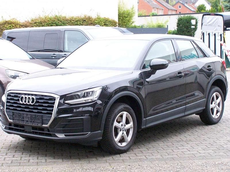 Gebraucht Audi Q2 116 PS (85 kW) 2018 Mythosschwarz SUV