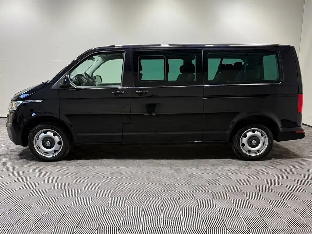 Używany VW Caravelle 204 KM (150 kW) 2024 Czarny Van