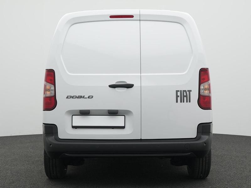 Neu Fiat Doblò Easy 101 PS (74 kW) 2026 Weiß Van / Kleinbus