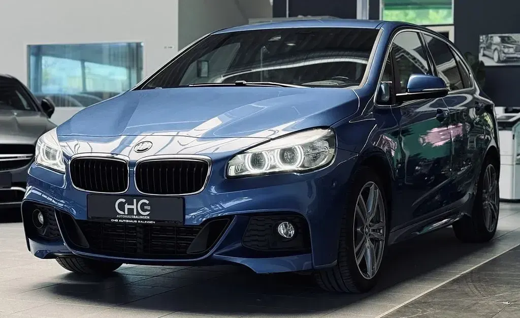 Gebraucht BMW 220 M Sport 190 PS (139 kW) 2016 Blau Van / Kleinbus