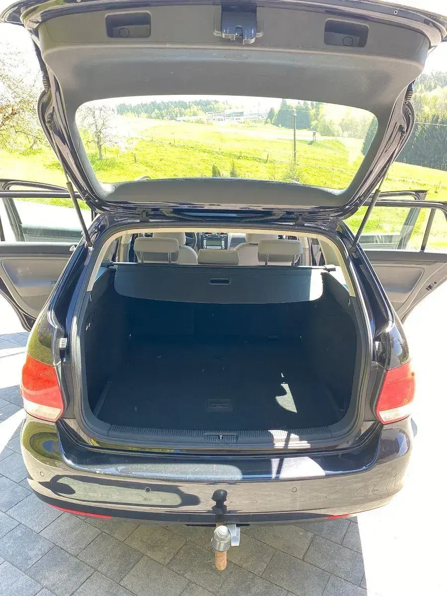 Gebraucht VW Golf VI Trendline 105 PS (77 kW) 2008 Schwarz Kleinwagen