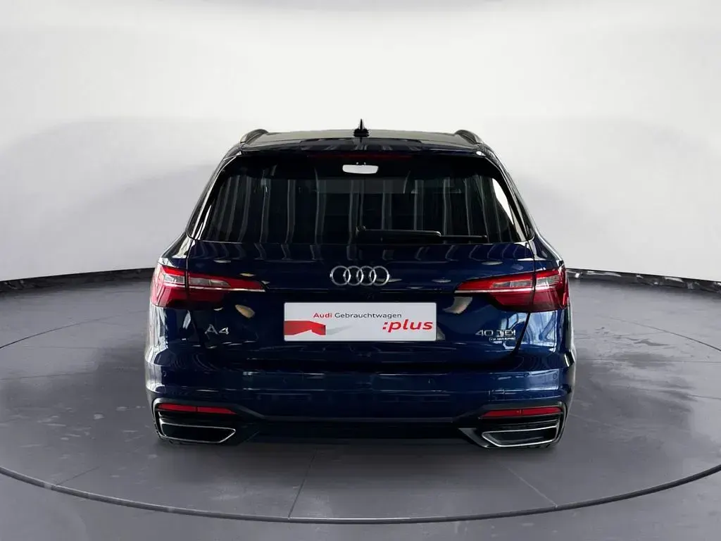 Gebraucht Audi A4 Advanced 204 PS (150 kW) 2024 Blau Kombi