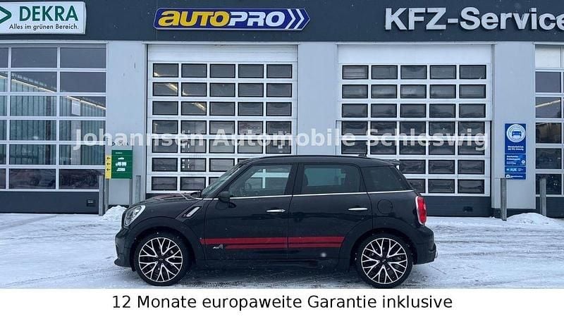 Schwarz Gebraucht 2015 Mini John Cooper Works Countryman SUV | 15.990 € (Fairer Preis) - Bild 1/4