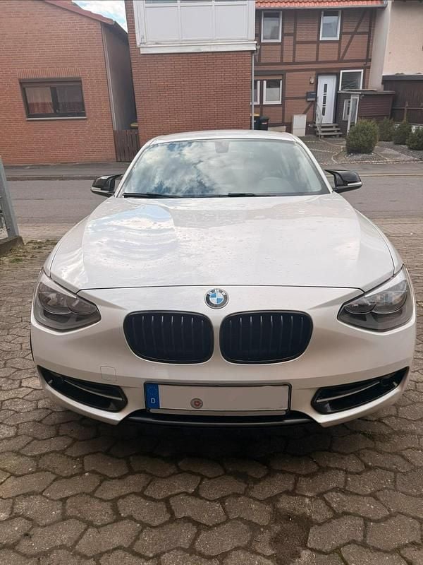 Gebraucht BMW 116 136 PS (100 kW) 2014 Weiß Kleinwagen
