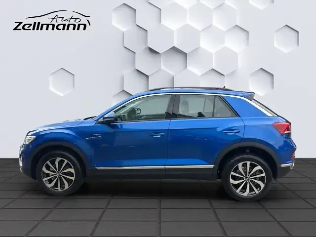 Gebraucht VW T-Roc Style 150 PS (110 kW) 2025 Blau SUV