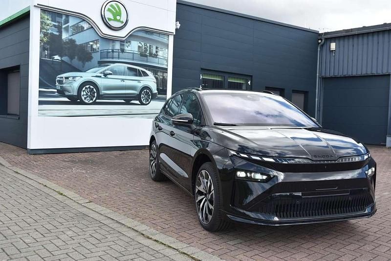 Schwarzmagic perleffekt Neu 2025 Skoda Enyaq iV SportLine SUV | 55.990 € (Fairer Preis) - Bild 1/4