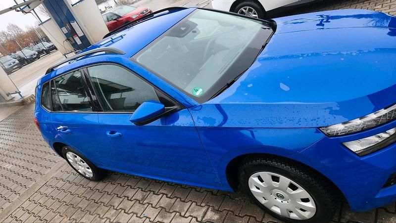 Gebraucht Skoda Kamiq 95 PS (69 kW) 2021 Blau SUV