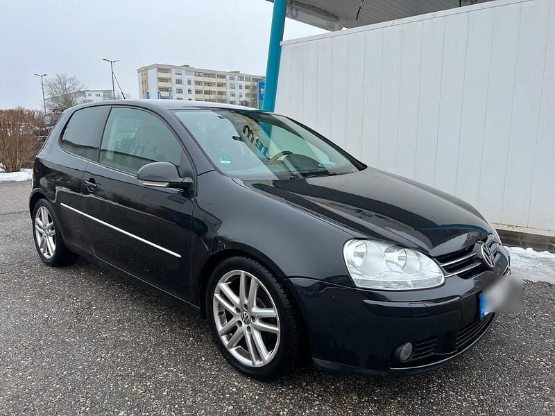 Schwarz Gebraucht 2006 VW Golf Limousine | 1.100 € (Superpreis) - Bild 1/4