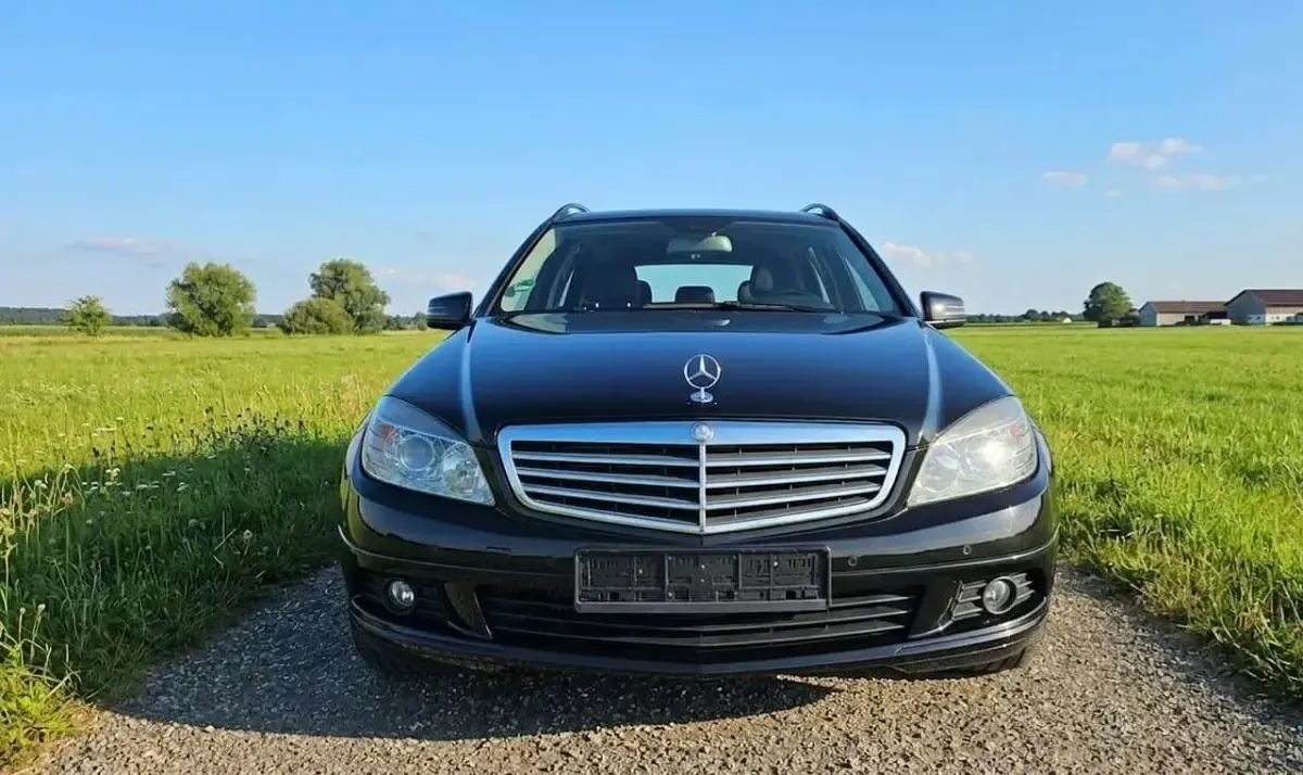 Gebraucht Mercedes C220 Edition 170 PS (125 kW) 2010 Schwarz Kombi