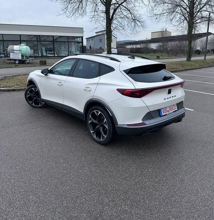 Weiß Gebraucht 2021 Cupra Formentor SUV | 20.800 € (Superpreis) - Bild 1/4