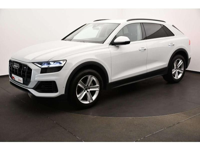 Gebraucht Audi Q8 340 PS (250 kW) 2023 Gletscherweiß metallic (metallic) SUV