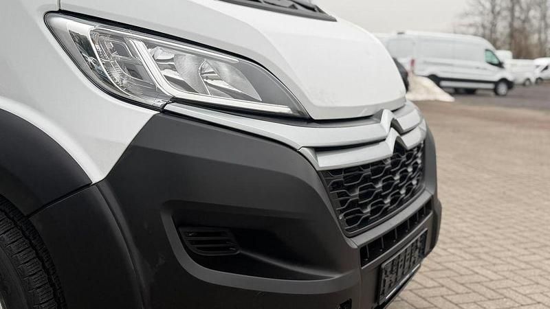 Gebraucht Citroën Jumper 165 PS (121 kW) 2024 Weiß Van / Kleinbus