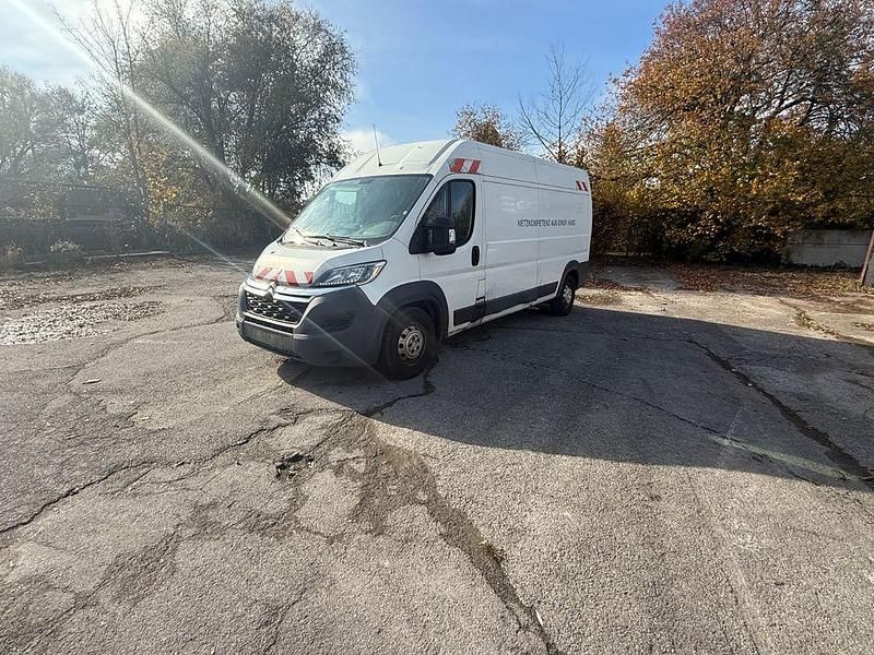 Weiß Gebraucht 2014 Citroën Jumper Van / Kleinbus | 4.750 € (Teuer) - Bild 1/4