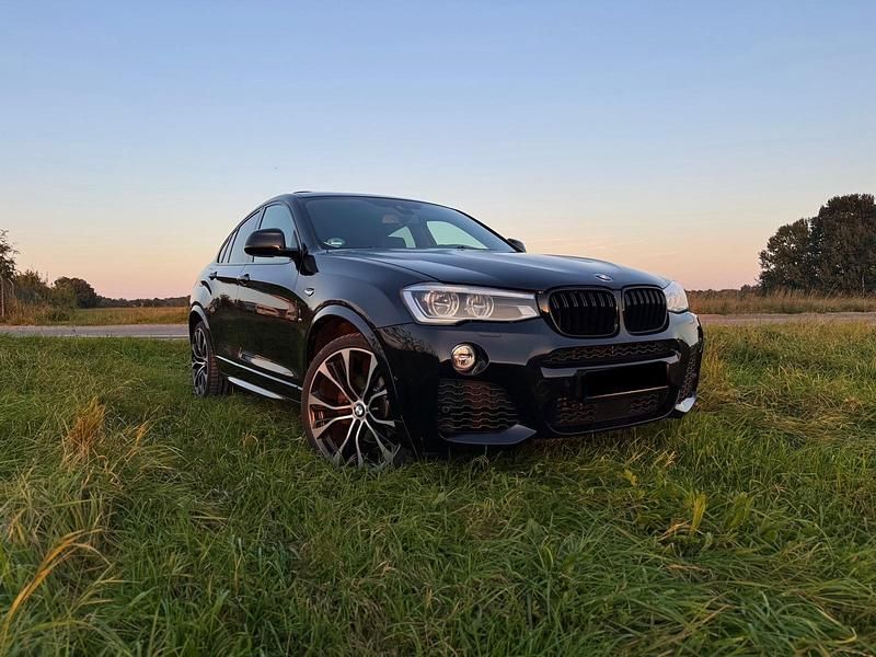 Schwarz Gebraucht 2016 BMW X4 Shadowline SUV | 25.500 € (Etwas zu teuer) - Bild 1/4