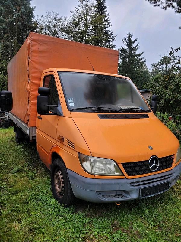 Orange Gebraucht 2003 Mercedes Sprinter Van | 5.900 € - Bild 1/4