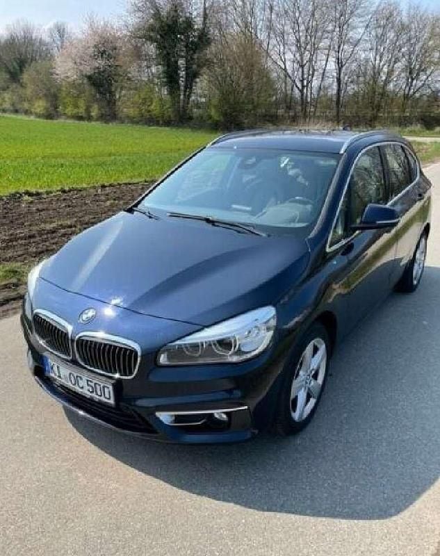 Gebraucht BMW 220 Luxury Line 192 PS (141 kW) 2017 Blau Kombi