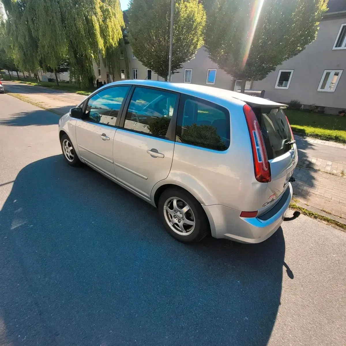 Gebraucht Ford C-MAX 90 PS (66 kW) 2010 Silber Van / Kleinbus
