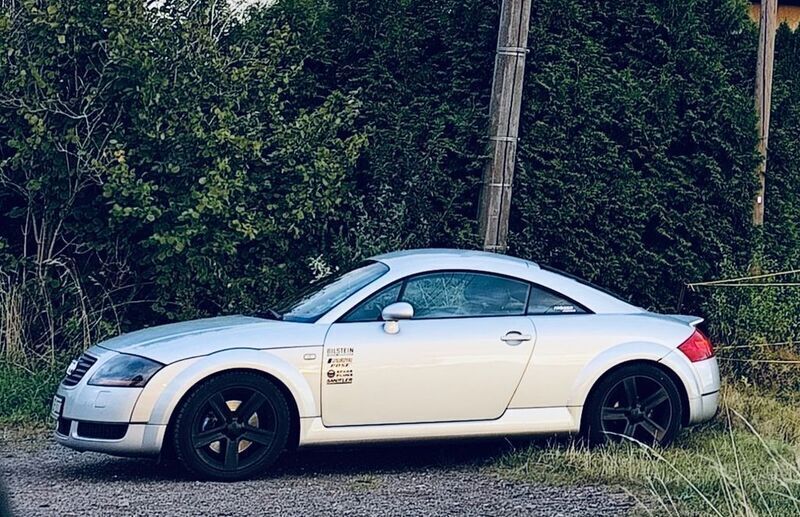 Silber Gebraucht 1998 Audi TT Coupé | 2.700 € (Superpreis) - Bild 1/4