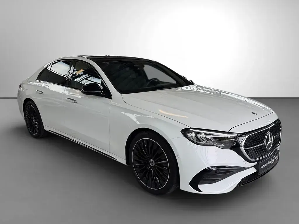 Gebraucht Mercedes E200 AMG 204 PS (150 kW) 2025 Weiß Limousine