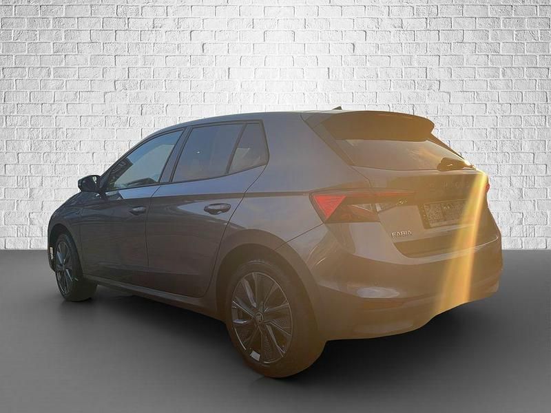 Neu Skoda Fabia Tour 116 PS (85 kW) 2026 Grau Limousine