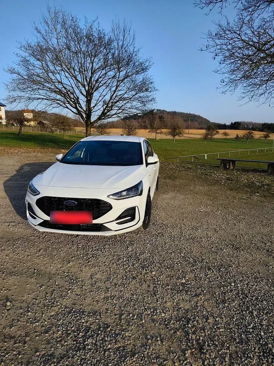Usata Ford Focus ST-Line 125 CV (91 kW) 2022 Bianco Berlina