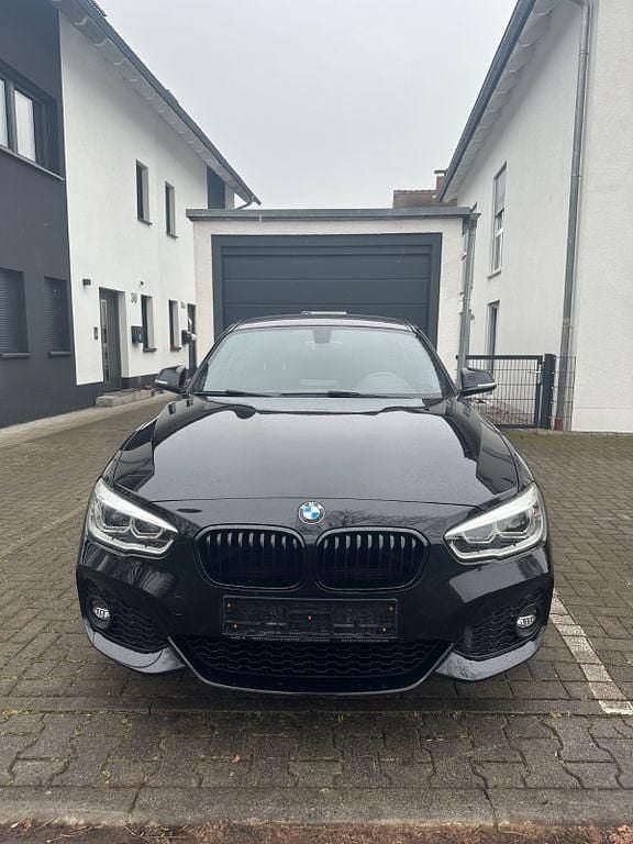 Gebraucht BMW 120 M Sport 184 PS (135 kW) 2018 Schwarz Kleinwagen