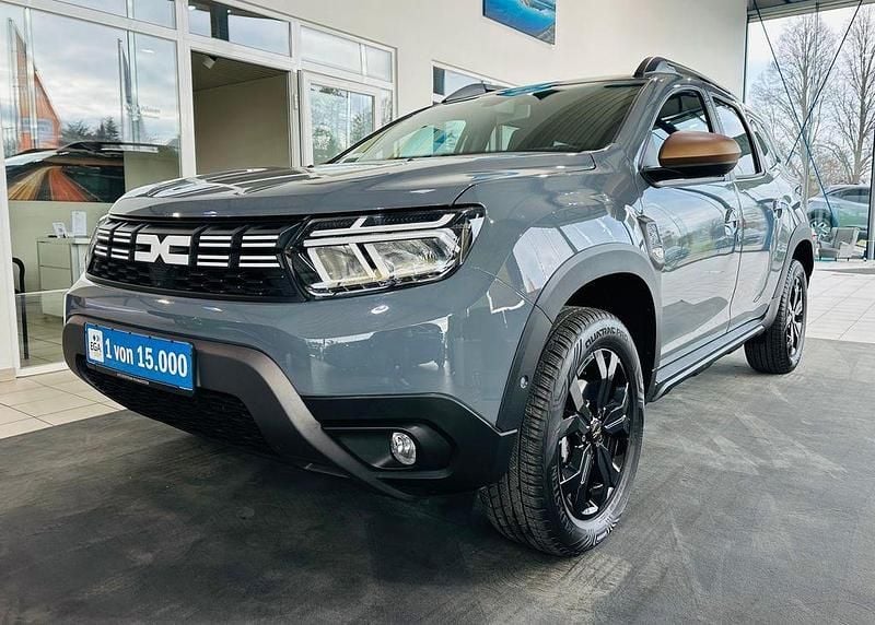 Grau Gebraucht 2024 Dacia Duster Extreme SUV | 22.870 € (Fairer Preis) - Bild 1/4