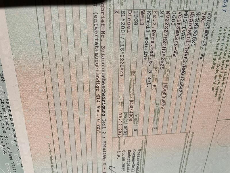 Weiß Gebraucht 2016 VW Multivan Van | 29.999 € (Teuer) - Bild 1/4